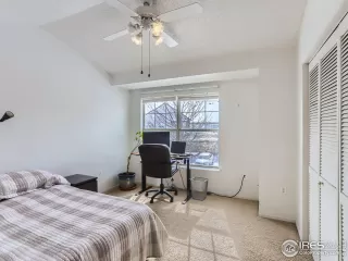 Photo #6: 986373 Listing