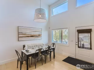 Photo #3: 986387 Listing 