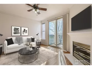 Photo #5: 986406 Listing