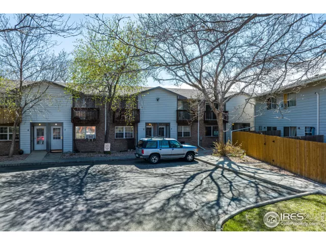 MLS: 986418 Condo For Sale