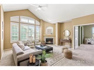 Photo #2: 986420 Listing