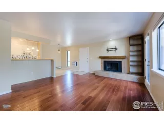 Photo #4: 986427 Listing 