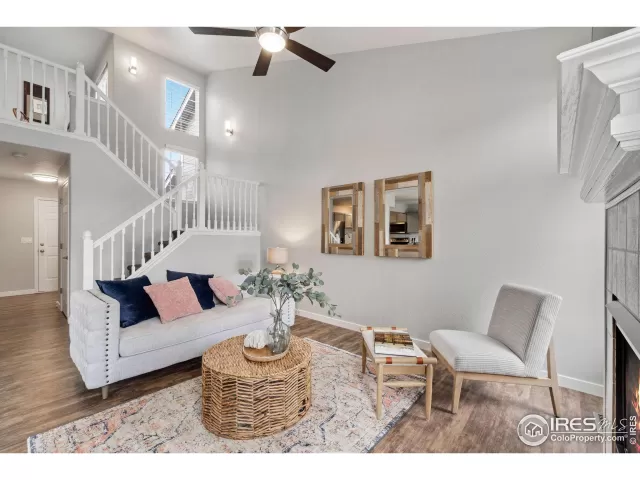 MLS: 986459 Condo For Sale