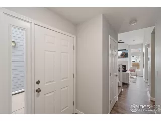 Photo #5: 986459 Listing