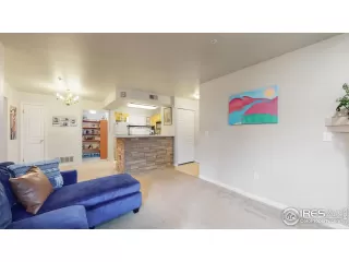 Photo #5: 986462 Listing