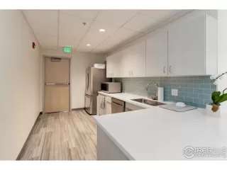 Photo #6: 986463 Listing 