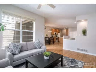 Photo #2: 986477 Listing