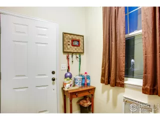 Photo #2: 986497 Listing