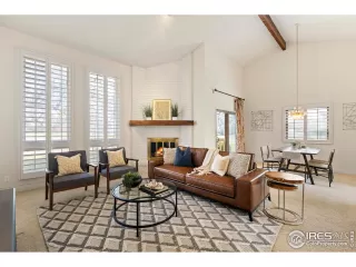 Photo #6: 986502 Listing