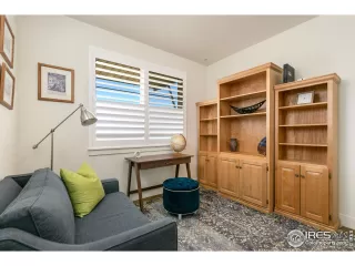 Photo #5: 986553 Listing