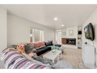 Photo #5: 986655 Listing