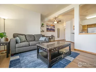 Photo #2: 986708 Listing