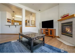 Photo #3: 986708 Listing