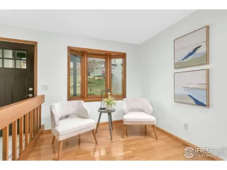 Photo #4: 986833 Listing 