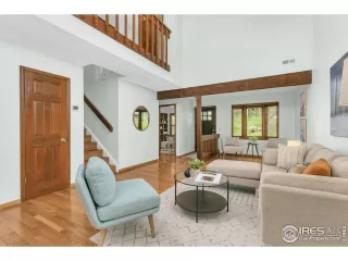 Photo #6: 986833 Listing 