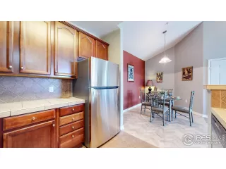 Photo #6: 986842 Listing