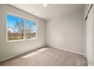 Photo #5: 986972 Listing