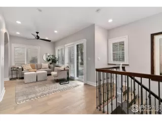 Photo #2: 986979 Listing 