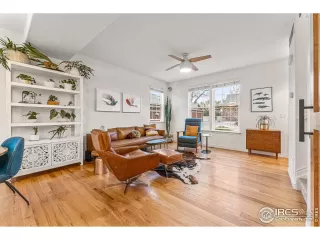 Photo #6: 987010 Listing