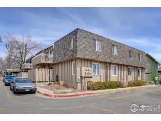 Photo #2: 987060 Listing