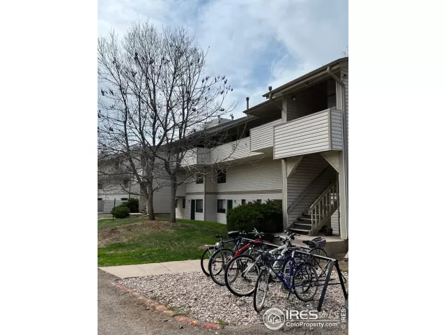 MLS: 987112 Condo For Sale