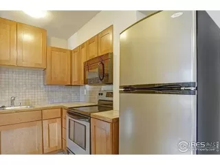 Photo #3: 987112 Listing