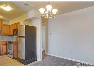 Photo #6: 987112 Listing