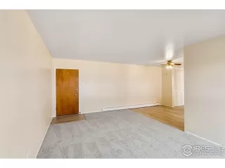 Photo #5: 987119 Listing 