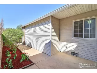 Photo #2: 987130 Listing