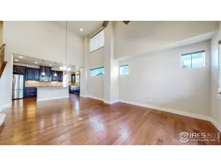 Photo #3: 987162 Listing