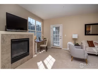 Photo #4: 987274 Listing