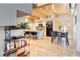 Photo #6: 987283 Listing 