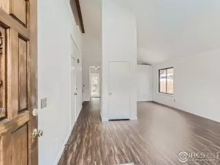 Photo #3: 987323 Listing