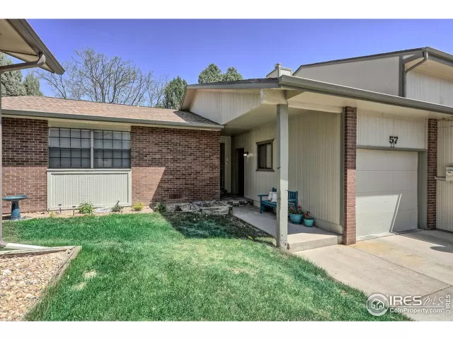 MLS: 987331 Condo For Sale