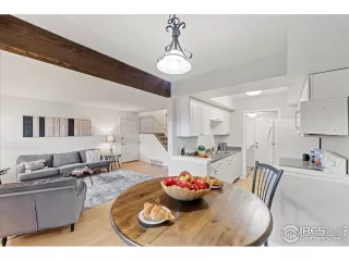 Photo #3: 987498 Listing 