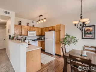 Photo #3: 987527 Listing