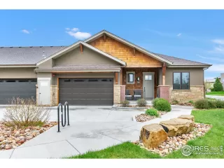 Photo #2: 987581 Listing