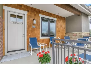 Photo #3: 987581 Listing