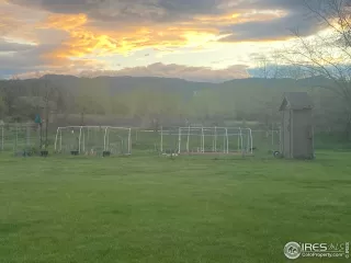 Photo #3: 987693 Listing