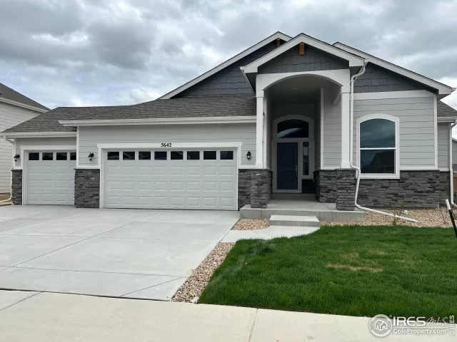 MLS: 987714 Condo For Sale