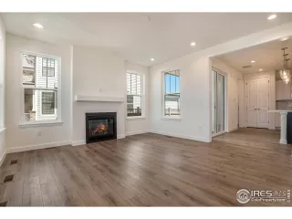 Photo #3: 987716 Listing 