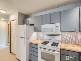Photo #3: 987854 Listing 