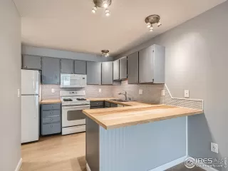 Photo #4: 987854 Listing 