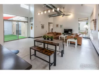 Photo #6: 987919 Listing 