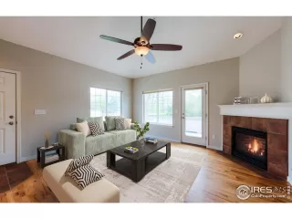 Photo #3: 987925 Listing