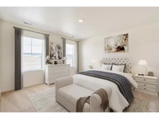 Photo #3: 9879282 Listing