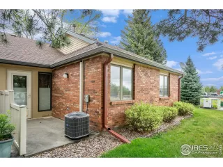 Photo #4: 987961 Listing