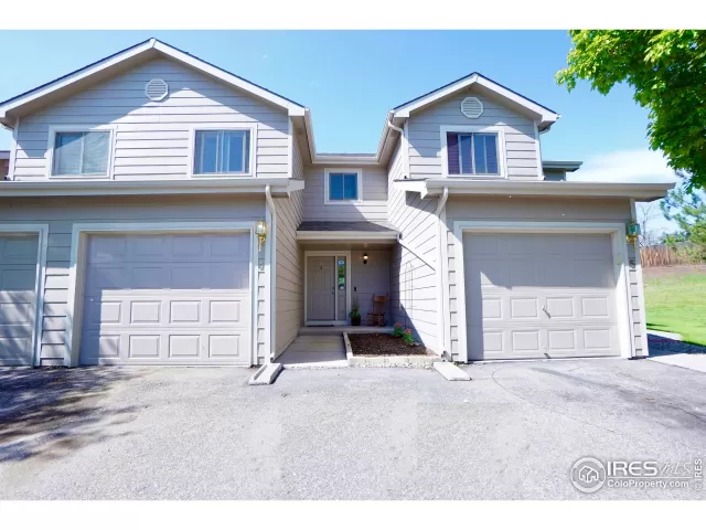 MLS: 987976 Condo For Sale