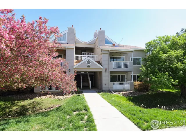 MLS: 988022 Condo For Sale