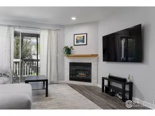 Photo #4: 988022 Listing 